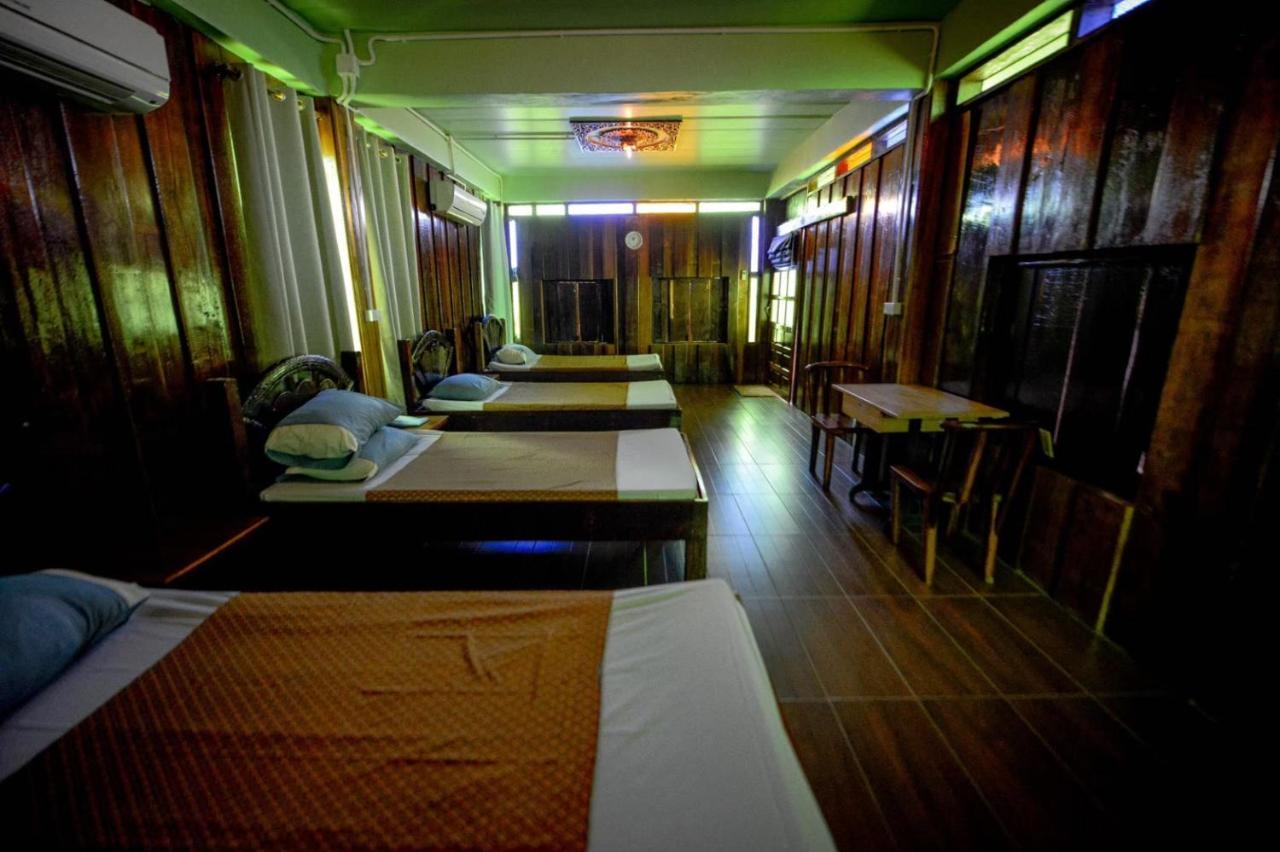 Mrk Resort & Massage Lop Buri Екстериор снимка