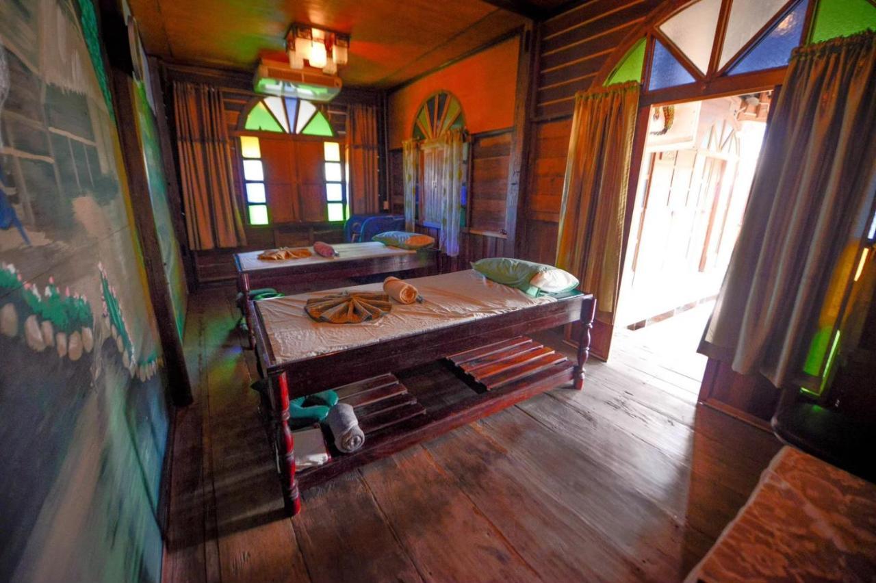 Mrk Resort & Massage Lop Buri Екстериор снимка