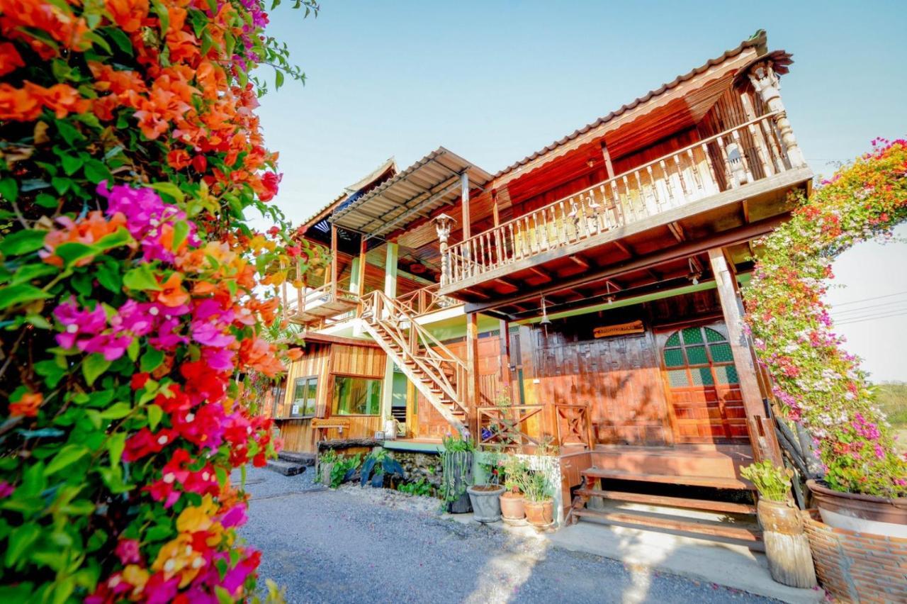 Mrk Resort & Massage Lop Buri Екстериор снимка
